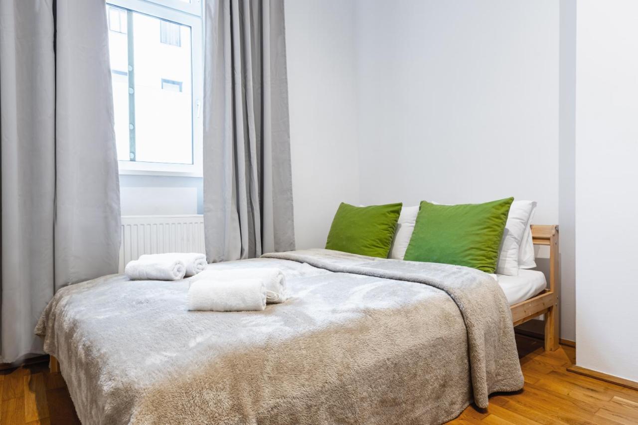 Stylish Designed Apartment In A Calm District ウィーン エクステリア 写真